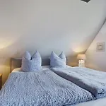 Friesenhaus Liebesallee No6 *
