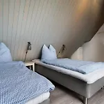 Friesenhaus Liebesallee No6 Pellworm